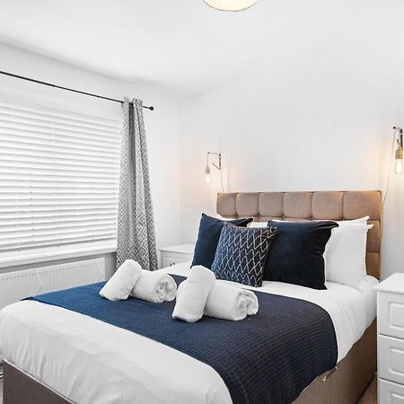 Off Road Parking, Garden, Smart Tv'S In All Rooms! Morriston エクステリア 写真