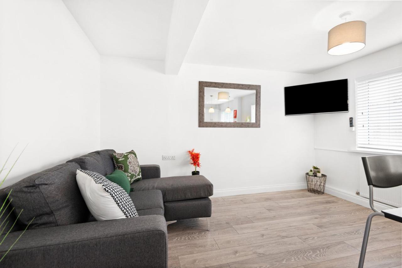 Off Road Parking, Garden, Smart Tv'S In All Rooms! Morriston エクステリア 写真