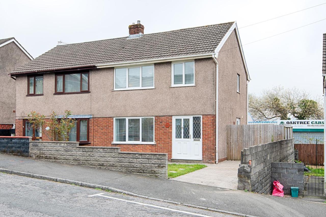 Off Road Parking, Garden, Smart Tv'S In All Rooms! Morriston エクステリア 写真
